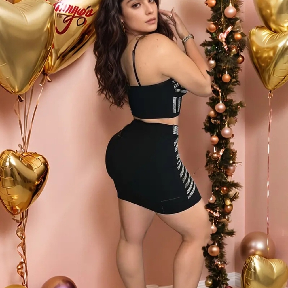 Chic Black And Silver Patterned Two-Piece Set - image 2